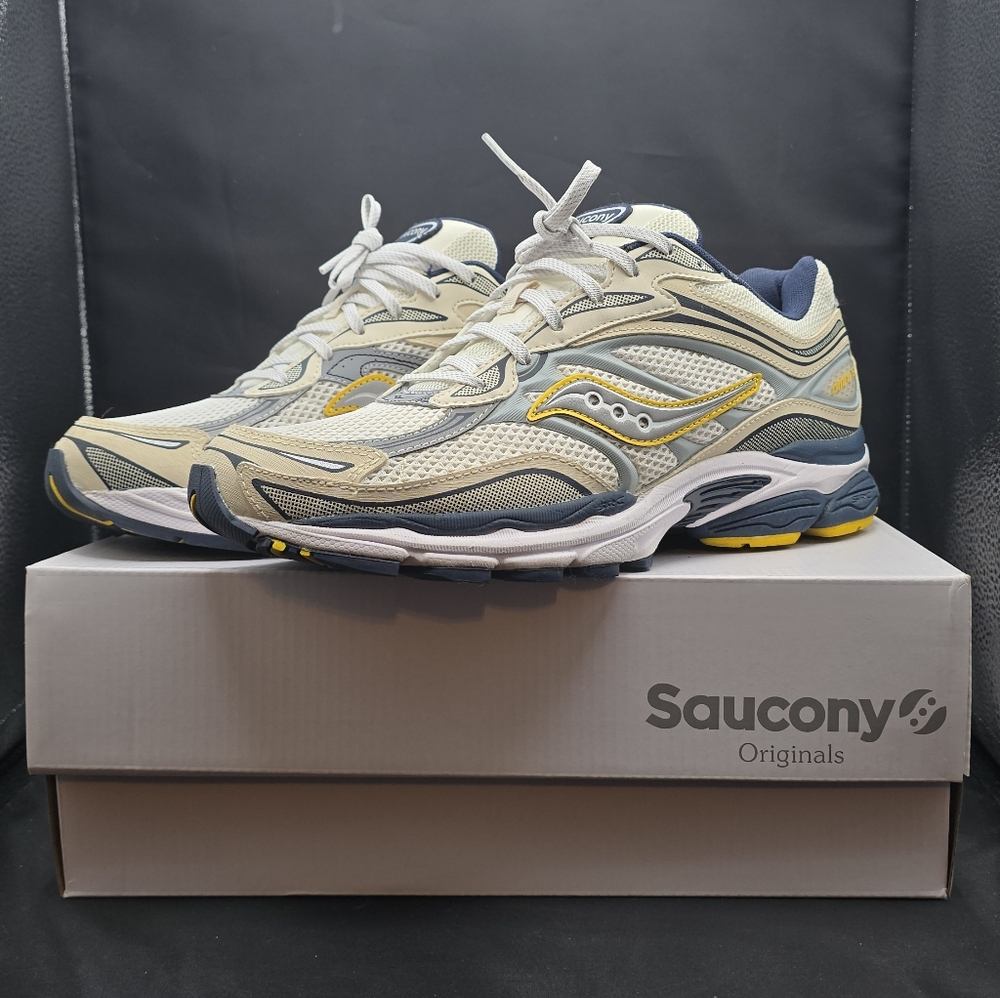 Saucony ProGrid Omni 9 - White Multi - Sz 10